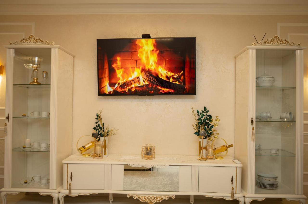 Center Candle Apartment Chişinǎu Buitenkant foto