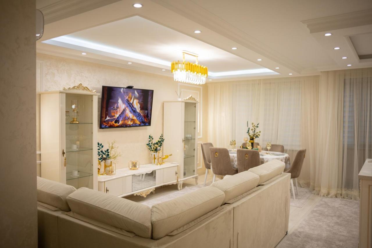 Center Candle Apartment Chişinǎu Buitenkant foto