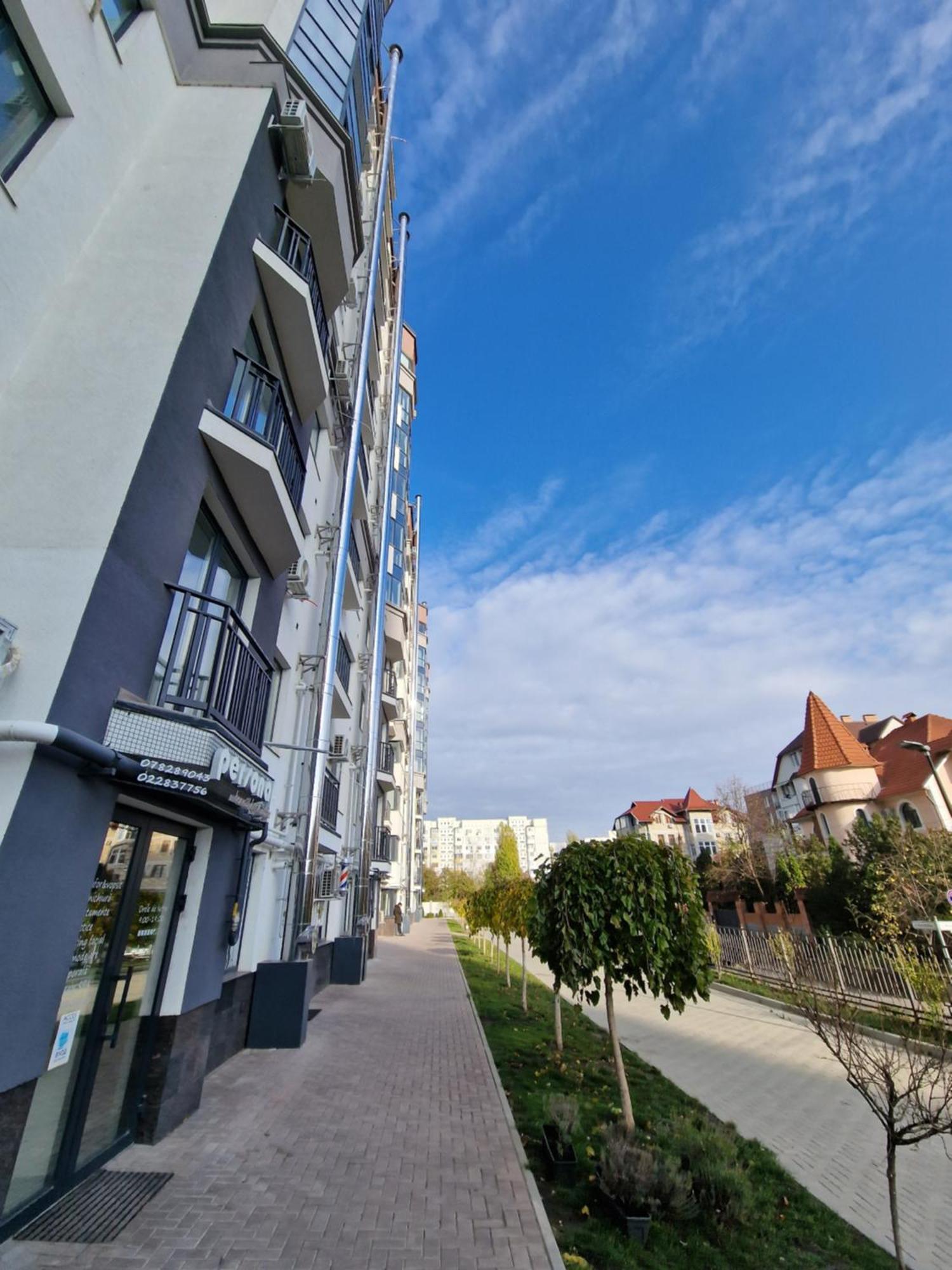 Center Candle Apartment Chişinǎu Buitenkant foto
