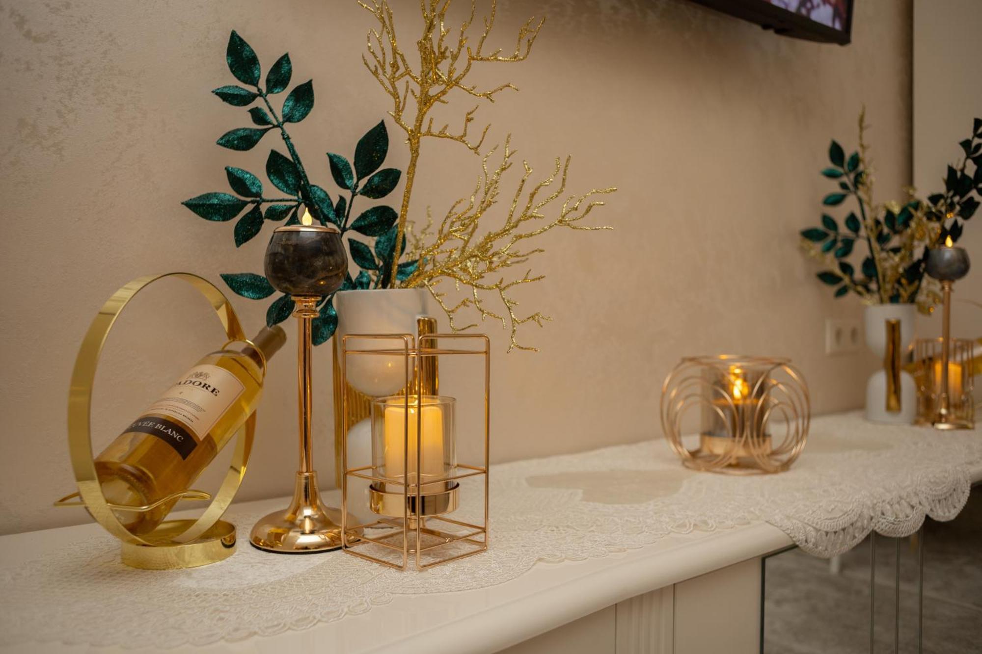 Center Candle Apartment Chişinǎu Buitenkant foto